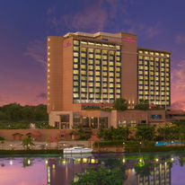 Crowne Plaza Kochi